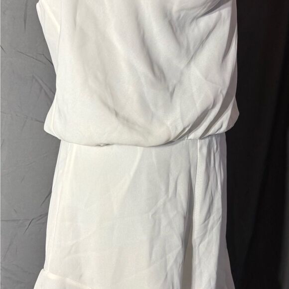 L New She + Sky Spaghetti Strap Cowl Neck Romper NWT Size Large - Picture 6 of 7